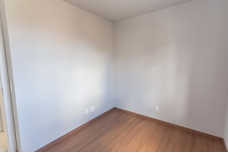 Apartamento à venda com 95m², 3 quartos e 2 vagasQuarto 3