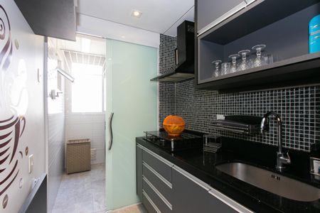 Apartamento à venda com 70m², 3 quartos e 2 vagasCozinha