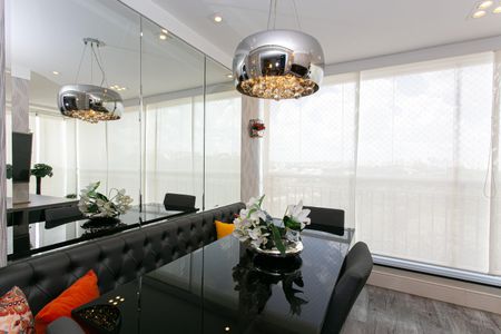 Apartamento à venda com 70m², 3 quartos e 2 vagasVaranda