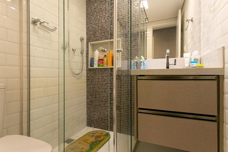 Apartamento à venda com 70m², 3 quartos e 2 vagasBanheiro Social