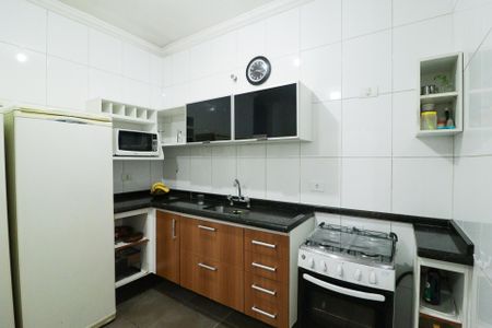 Casa à venda com 103m², 2 quartos e 2 vagasCozinha e Área de Serviço