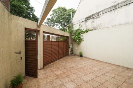 Casa à venda com 103m², 2 quartos e 2 vagasGaragem