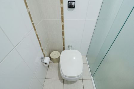 Casa à venda com 103m², 2 quartos e 2 vagasBanheiro Social