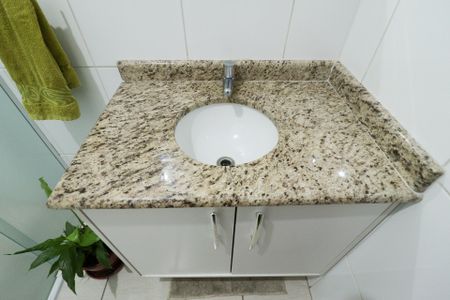 Casa à venda com 103m², 2 quartos e 2 vagasBanheiro Social