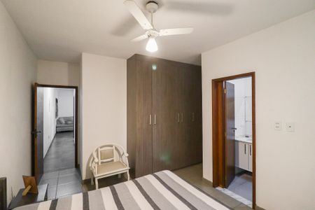 Casa à venda com 103m², 2 quartos e 2 vagasSuíte