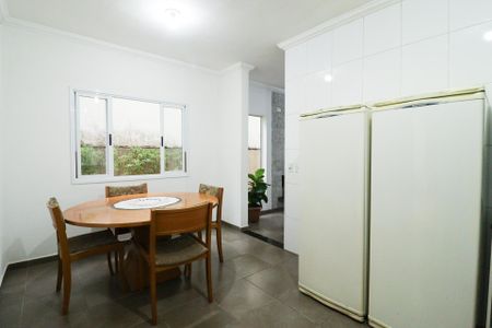 Casa à venda com 103m², 2 quartos e 2 vagasCozinha e Área de Serviço