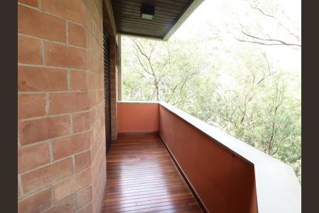 Apartamento à venda com 240m², 2 quartos e 3 vagasVaranda da suíte master