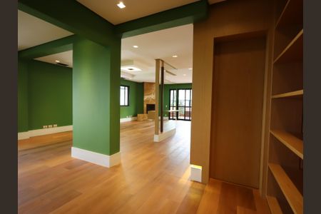 Apartamento à venda com 240m², 2 quartos e 3 vagasSala