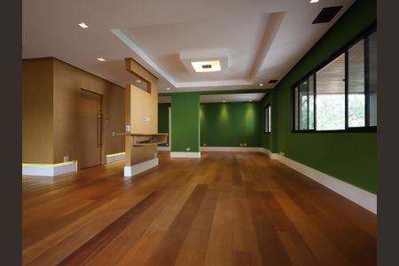 Apartamento à venda com 240m², 2 quartos e 3 vagasSala