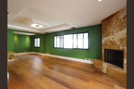 Apartamento à venda com 240m², 2 quartos e 3 vagasSala