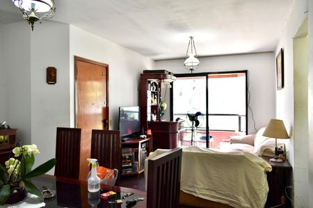 Apartamento à venda com 104m², 3 quartos e 2 vagas Apartamento à venda com 104m², 3 quartos e 2 vagasSala