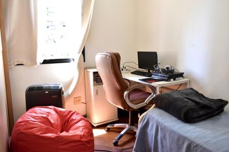 Apartamento à venda com 104m², 3 quartos e 2 vagas Apartamento à venda com 104m², 3 quartos e 2 vagasQuarto 1