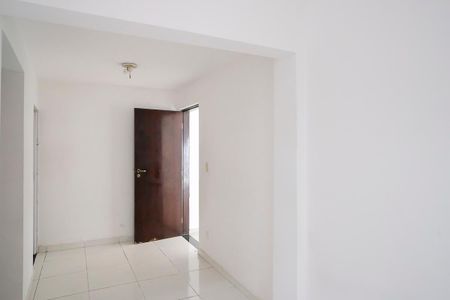 Casa à venda com 572m², 6 quartos e 3 vagasSuíte 2