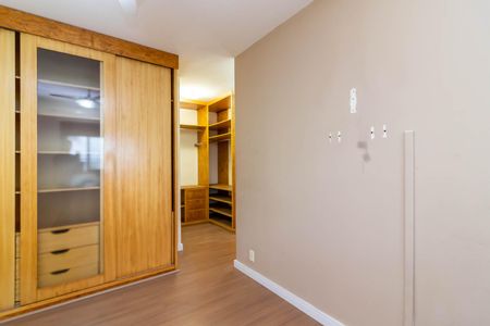 Apartamento para alugar com 124m², 3 quartos e 3 vagas Apartamento para alugar com 124m², 3 quartos e 3 vagasSuíte 2