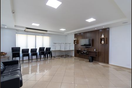 Apartamento para alugar com 124m², 3 quartos e 3 vagas Apartamento para alugar com 124m², 3 quartos e 3 vagasÁrea comum - Salão de festas