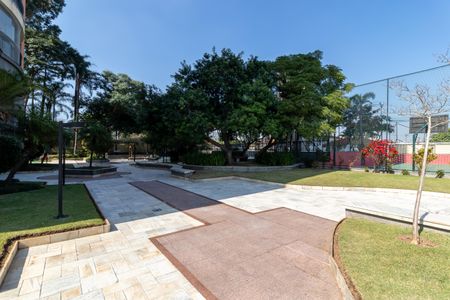 Apartamento para alugar com 124m², 3 quartos e 3 vagas Apartamento para alugar com 124m², 3 quartos e 3 vagasÁrea comum