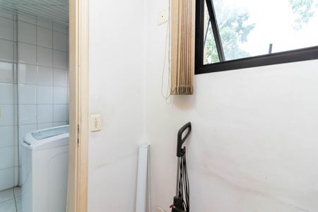 Apartamento para alugar com 124m², 3 quartos e 3 vagas Apartamento para alugar com 124m², 3 quartos e 3 vagasQuarto de Serviço