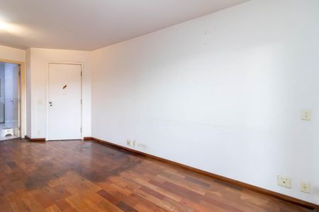 Apartamento para alugar com 124m², 3 quartos e 3 vagas Apartamento para alugar com 124m², 3 quartos e 3 vagasSala