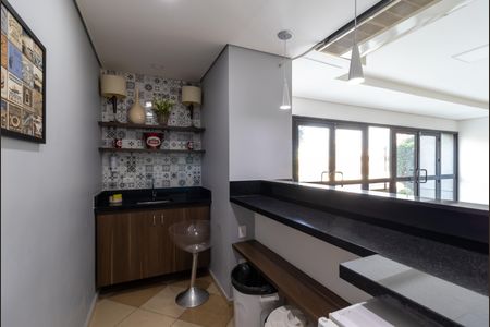 Apartamento para alugar com 124m², 3 quartos e 3 vagas Apartamento para alugar com 124m², 3 quartos e 3 vagasÁrea comum - Salão de festas