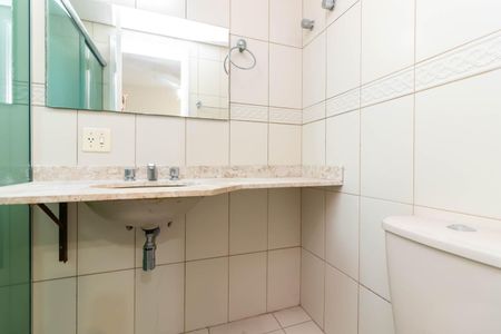 Apartamento para alugar com 124m², 3 quartos e 3 vagas Apartamento para alugar com 124m², 3 quartos e 3 vagasBanheiro da Suíte 3