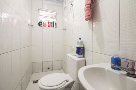 Casa à venda com 150m², 2 quartos e 2 vagas Casa à venda com 150m², 2 quartos e 2 vagasBanheiro - Casa 02