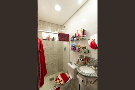 Casa de condomínio à venda com 70m², 2 quartos e 1 vaga Casa de condomínio à venda com 70m², 2 quartos e 1 vagaBanheiro