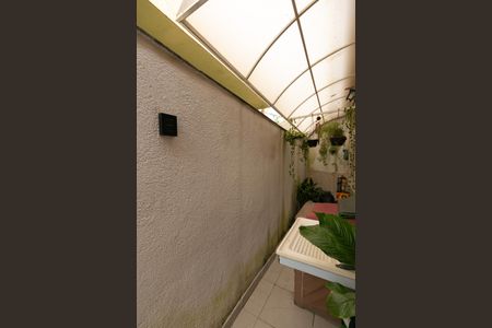 Casa de condomínio à venda com 70m², 2 quartos e 1 vaga Casa de condomínio à venda com 70m², 2 quartos e 1 vagaÁrea de Serviço