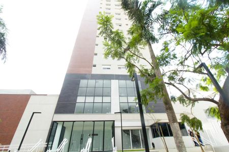 Apartamento à venda com 70m², 2 quartos e 2 vagas Apartamento à venda com 70m², 2 quartos e 2 vagasFachada