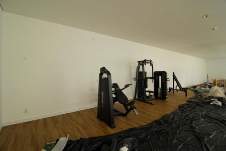 Apartamento à venda com 70m², 2 quartos e 2 vagas Apartamento à venda com 70m², 2 quartos e 2 vagasÁrea comum - Academia