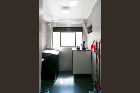 Apartamento à venda com 74m², 3 quartos e 1 vagaÁrea de Serviço