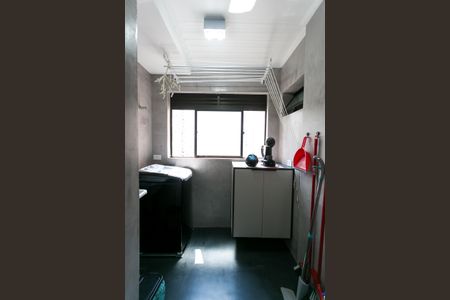 Apartamento à venda com 74m², 3 quartos e 1 vagaÁrea de Serviço