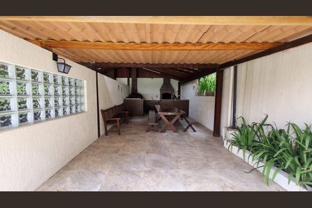 Apartamento à venda com 74m², 3 quartos e 1 vagaÁrea comum - Churrasqueira