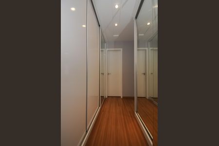 Apartamento à venda com 123m², 3 quartos e 2 vagas Apartamento à venda com 123m², 3 quartos e 2 vagasQuarto 1 ( Suíte )
