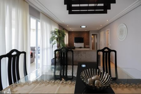 Apartamento à venda com 123m², 3 quartos e 2 vagas Apartamento à venda com 123m², 3 quartos e 2 vagasSala