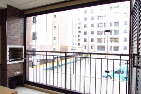 Apartamento à venda com 77m², 2 quartos e 2 vagasVaranda Gourmet