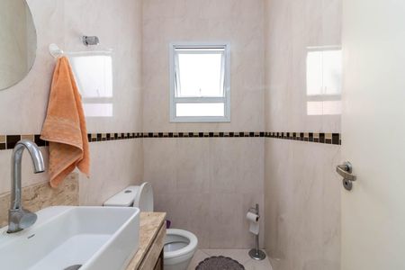 Casa à venda com 177m², 3 quartos e 6 vagasLavabo