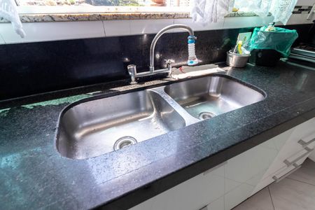 Casa à venda com 177m², 3 quartos e 6 vagasCozinha