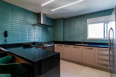 Apartamento à venda com 118m², 3 quartos e 2 vagasCozinha