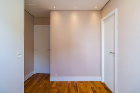 Apartamento à venda com 118m², 3 quartos e 2 vagasQuarto 2