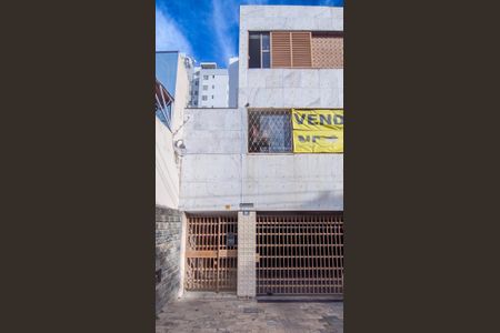 Apartamento à venda com 104m², 3 quartos e 1 vagaFachada