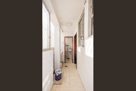 Apartamento à venda com 104m², 3 quartos e 1 vagaÁrea de Serviço