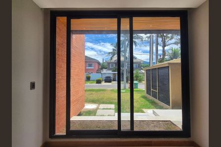 Casa de condomínio à venda com 400m², 4 quartos e 6 vagasSuíte 1