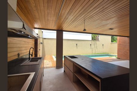 Casa de condomínio à venda com 400m², 4 quartos e 6 vagasÁrea Gourmet