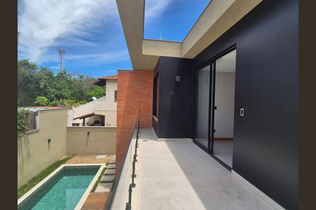 Casa de condomínio à venda com 400m², 4 quartos e 6 vagasSuíte 4 - varanda