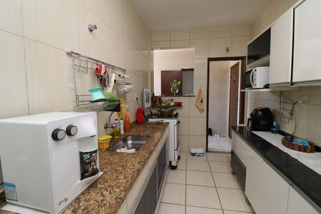 Apartamento à venda com 75m², 2 quartos e 1 vagaCozinha