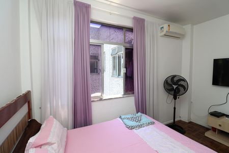 Apartamento à venda com 75m², 2 quartos e 1 vagaQuarto 2