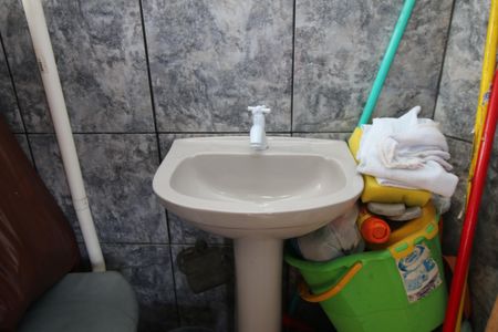 Casa à venda com 110m², 3 quartos e sem vagaBanheiro de serviço