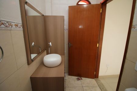 Casa à venda com 110m², 3 quartos e sem vagaBanheiro da Suíte