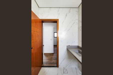 Casa à venda com 175m², 3 quartos e 4 vagasBanheiro da Suíte 3