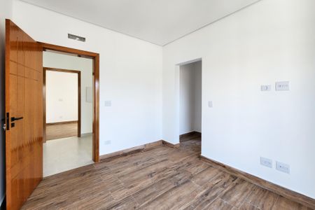 Casa à venda com 175m², 3 quartos e 4 vagasSuíte 2